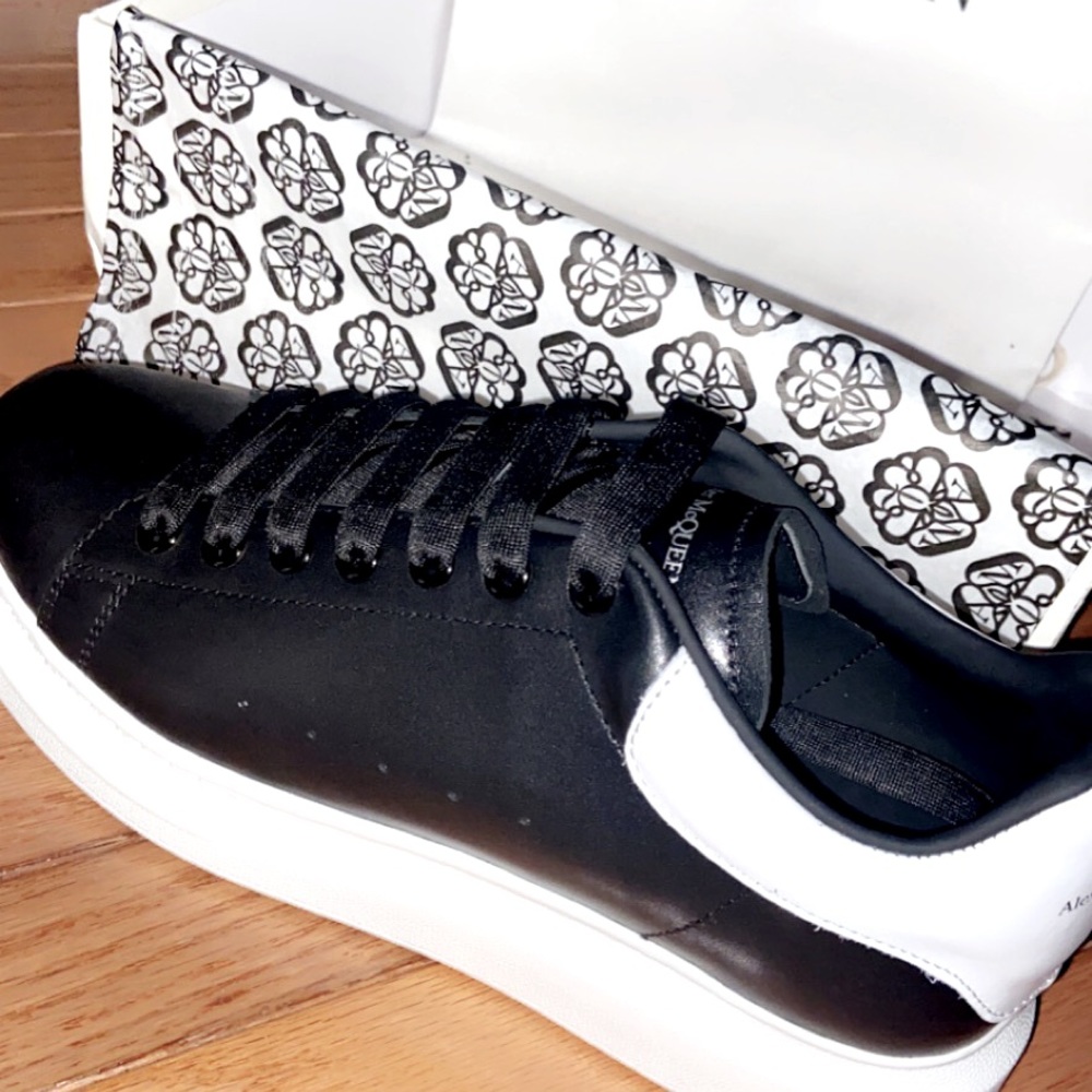 Alexander mcqueen size 11 oversized sneakers